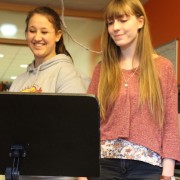 Unsere syrischen Freunde haben La Taste zum Essen eingeladen.