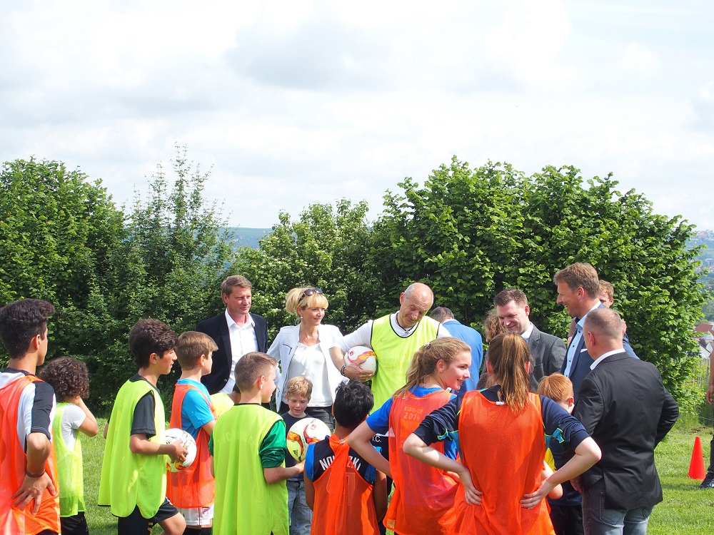 Förderverein lädt Bundesliga-Stiftung ein