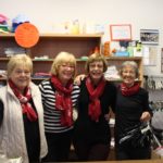 In der Secondhandboutique in Schwalmtal war der Ansturm beim Martinsmarkt wie in jedem Jahr groß.