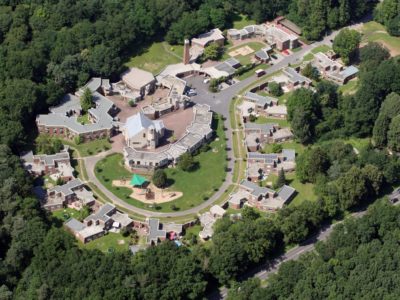 50 Jahre Kinderdorf: Inzwischen ist das Kinderdorf in Refrath Mittelpunkt für unzählige Kinder und Jugendliche