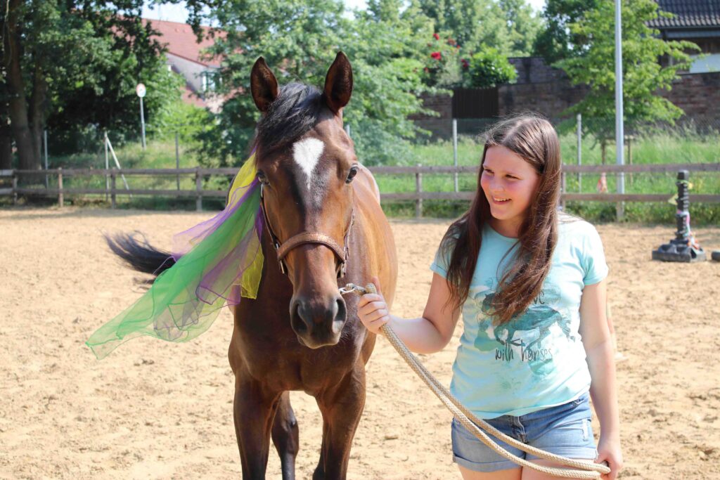 Heilpädagogisches Reiten im Kinderdorf