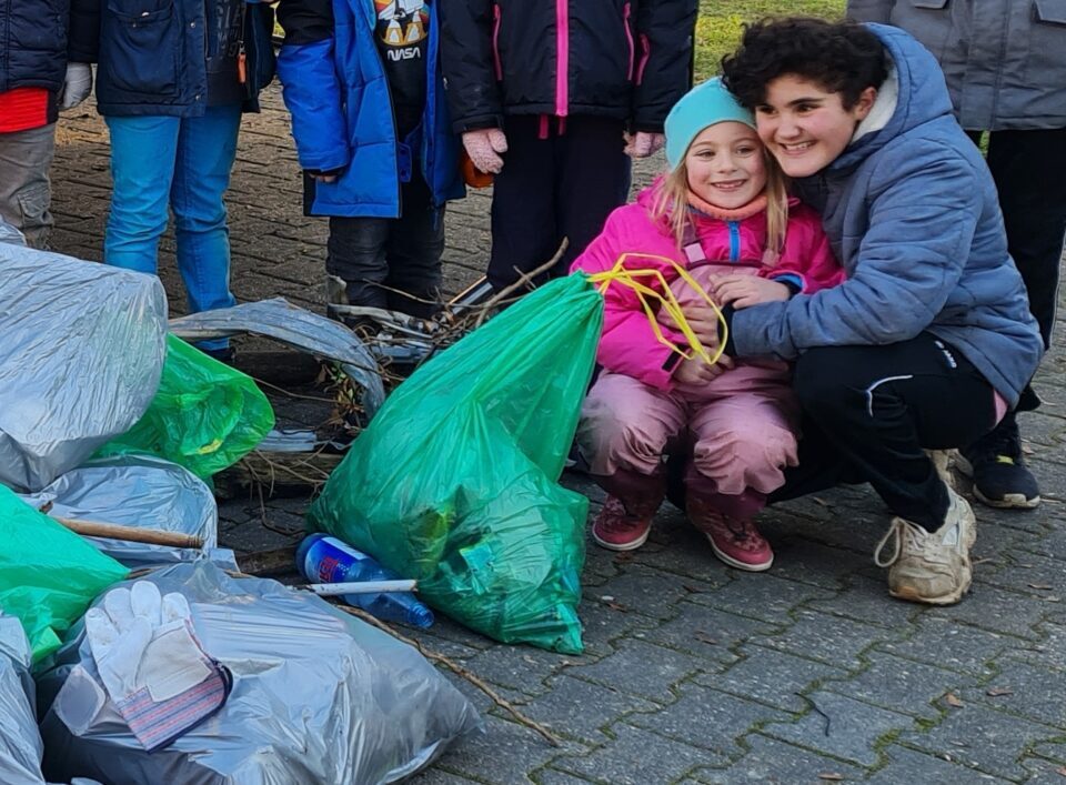 Nach getaner Arbeit sind alle stolz.