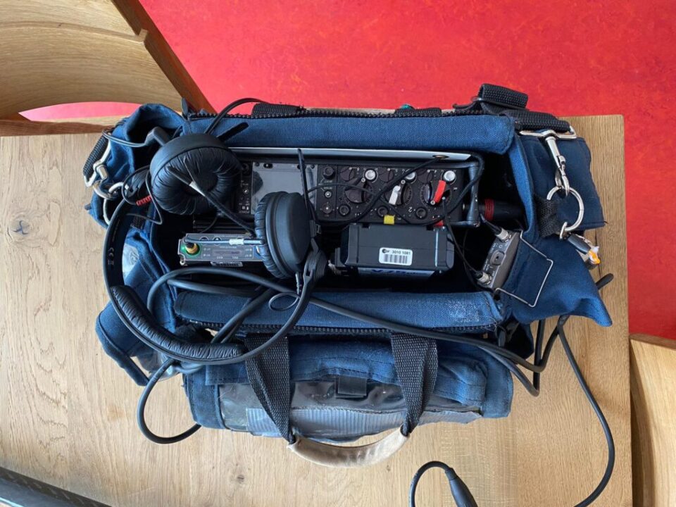 Filmteam des ZDF zu Besuch im Kinderdorf