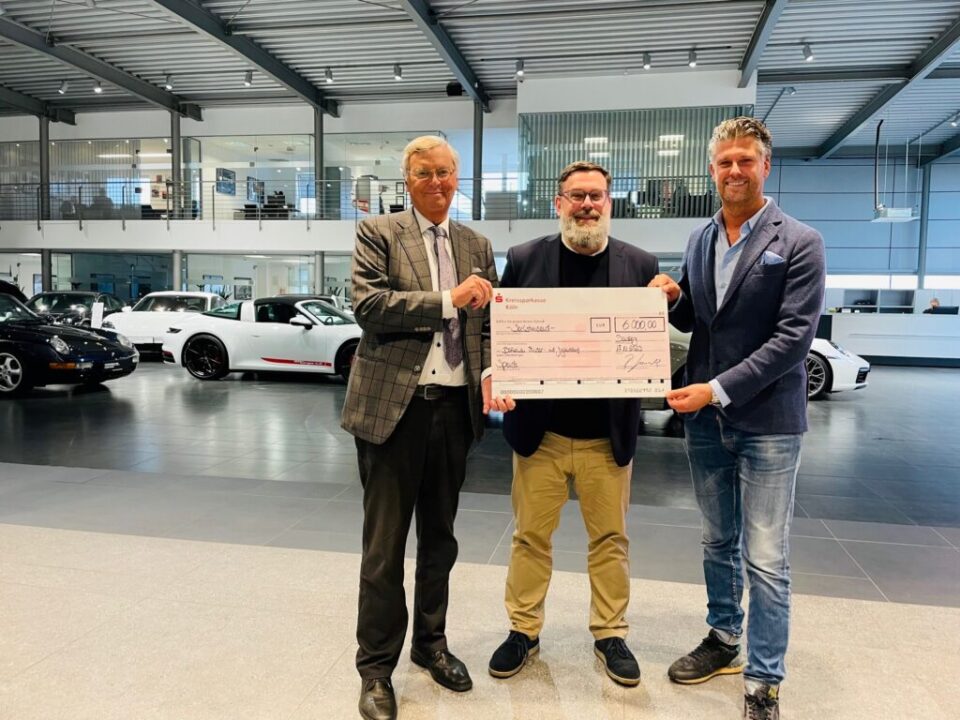 Porsche Zentrum Bensberg unterstützt das Bethanien Kinderdorf